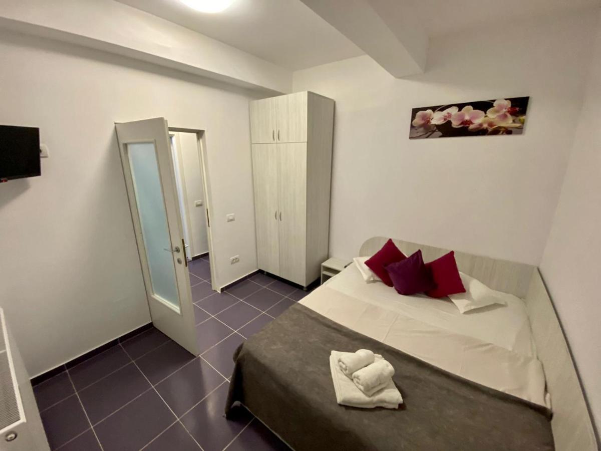 Apartament Ella D25 Mackerel Năvodari Buitenkant foto