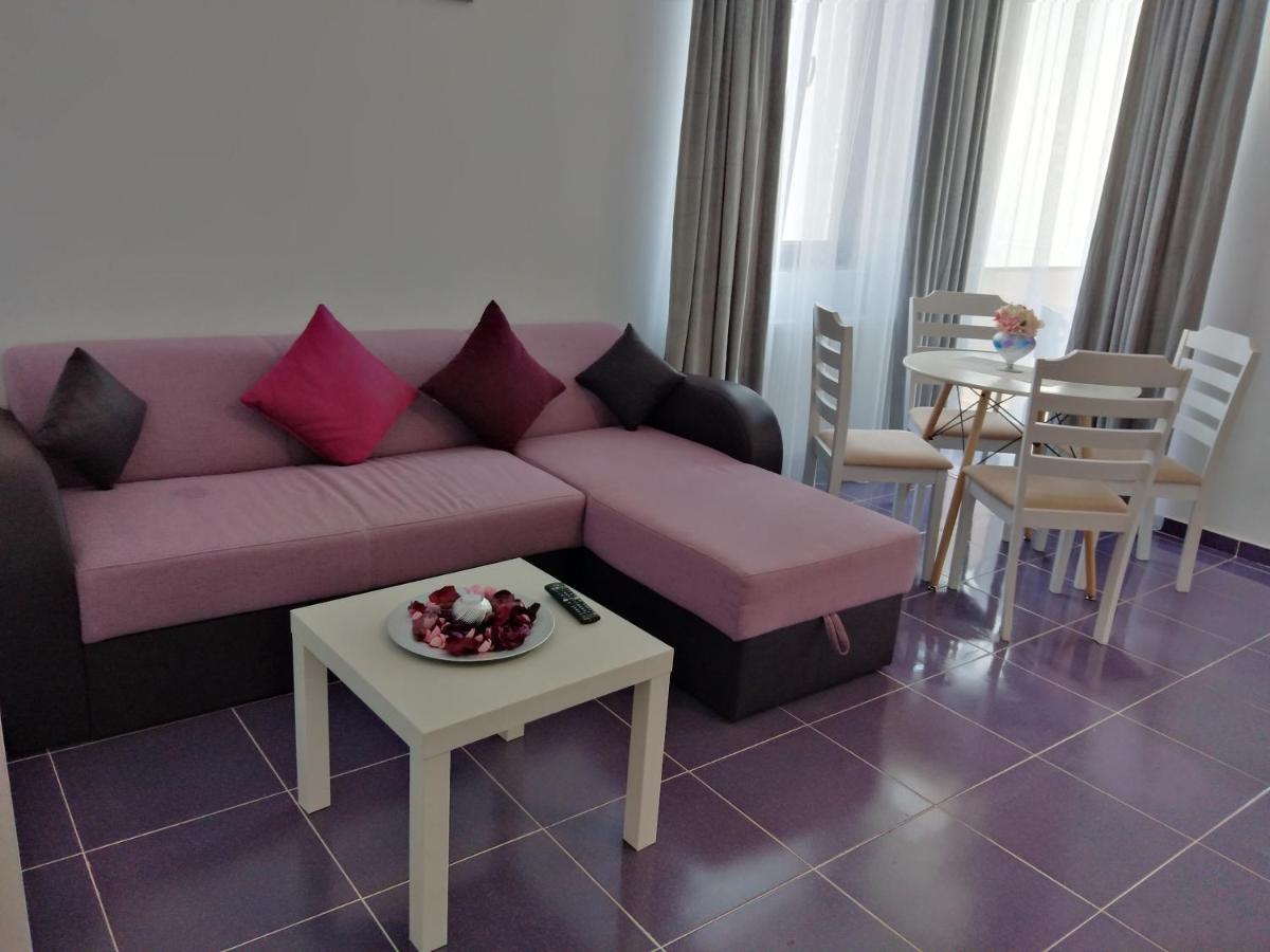 Apartament Ella D25 Mackerel Năvodari Buitenkant foto